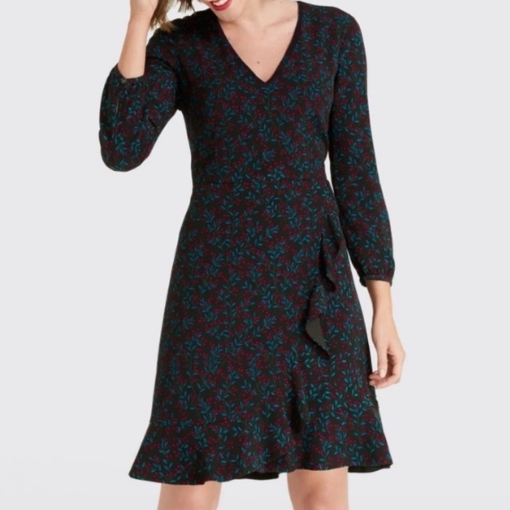 Draper James Size 2 Winter Berry L/S Flutter Dress